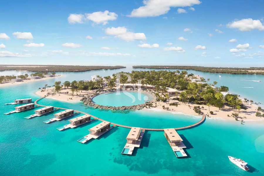 Private Beach Access – Luxurious Island