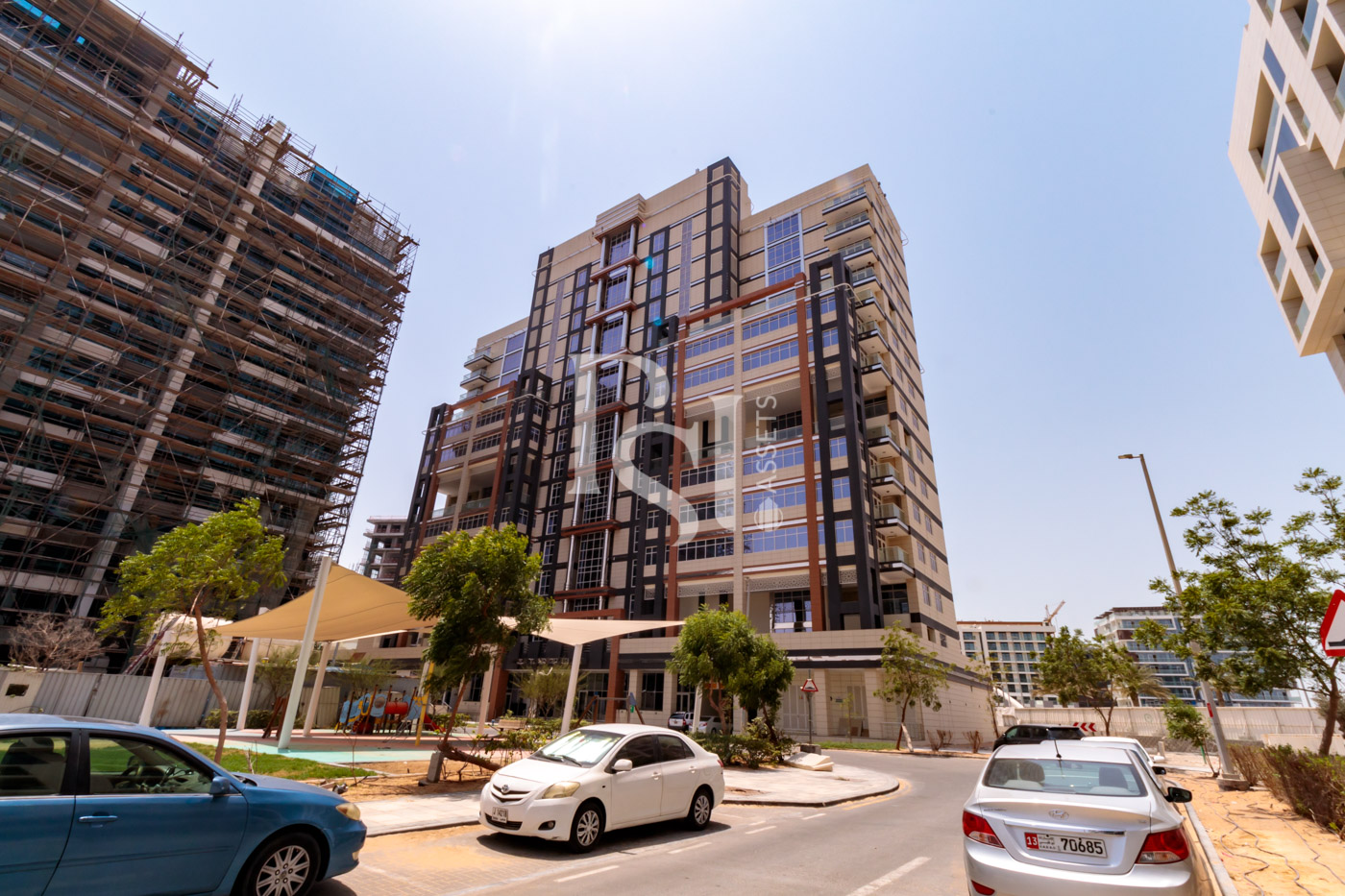 Partial Canal & Sea View | Spacious | Vacant